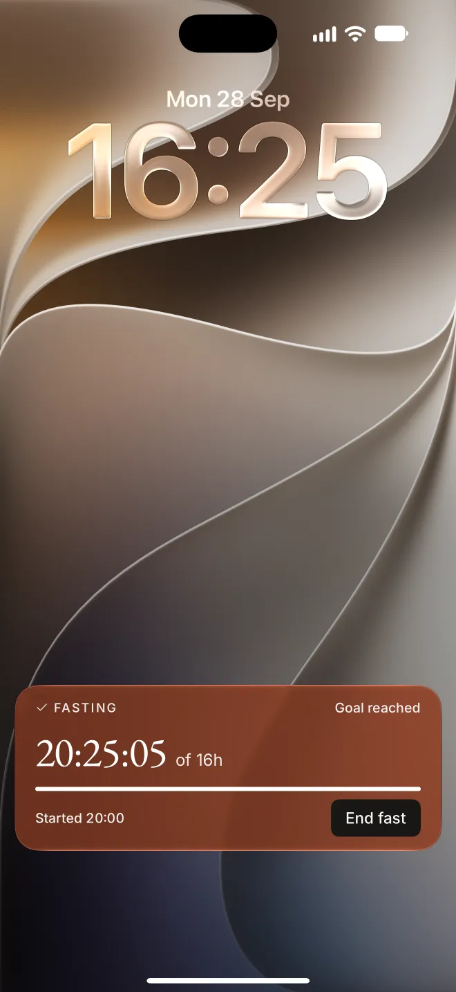 An iPhone Lock Screen showing a Fitnessly fast of 20 hours 25 minutes, goal reached, with an End fast button.
